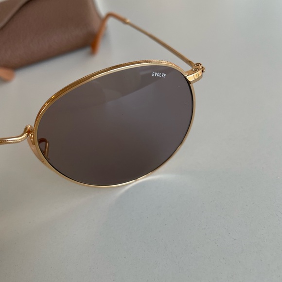 Nude rose evolve Ray Bans - Picture 4 of 7